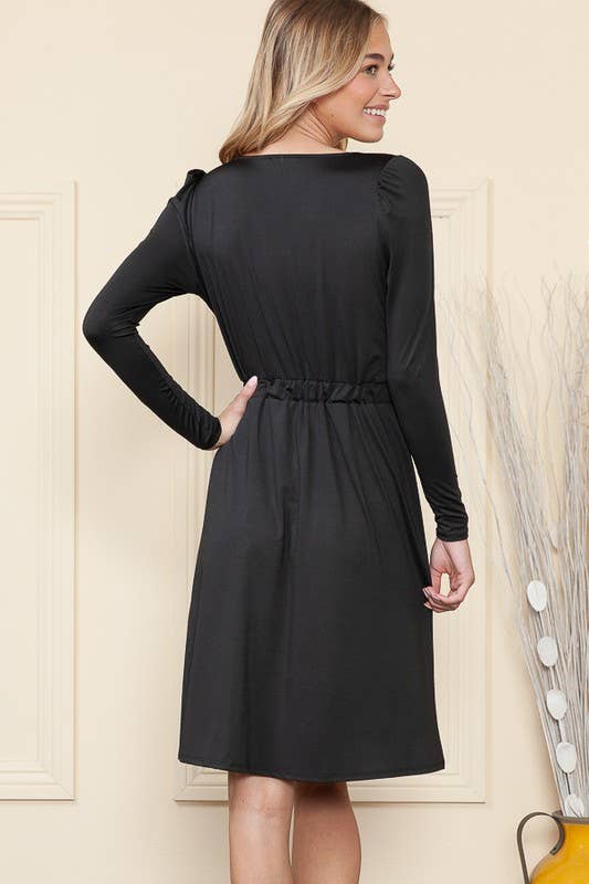 Midi-jurk met lange mouwen Het model is 5'9