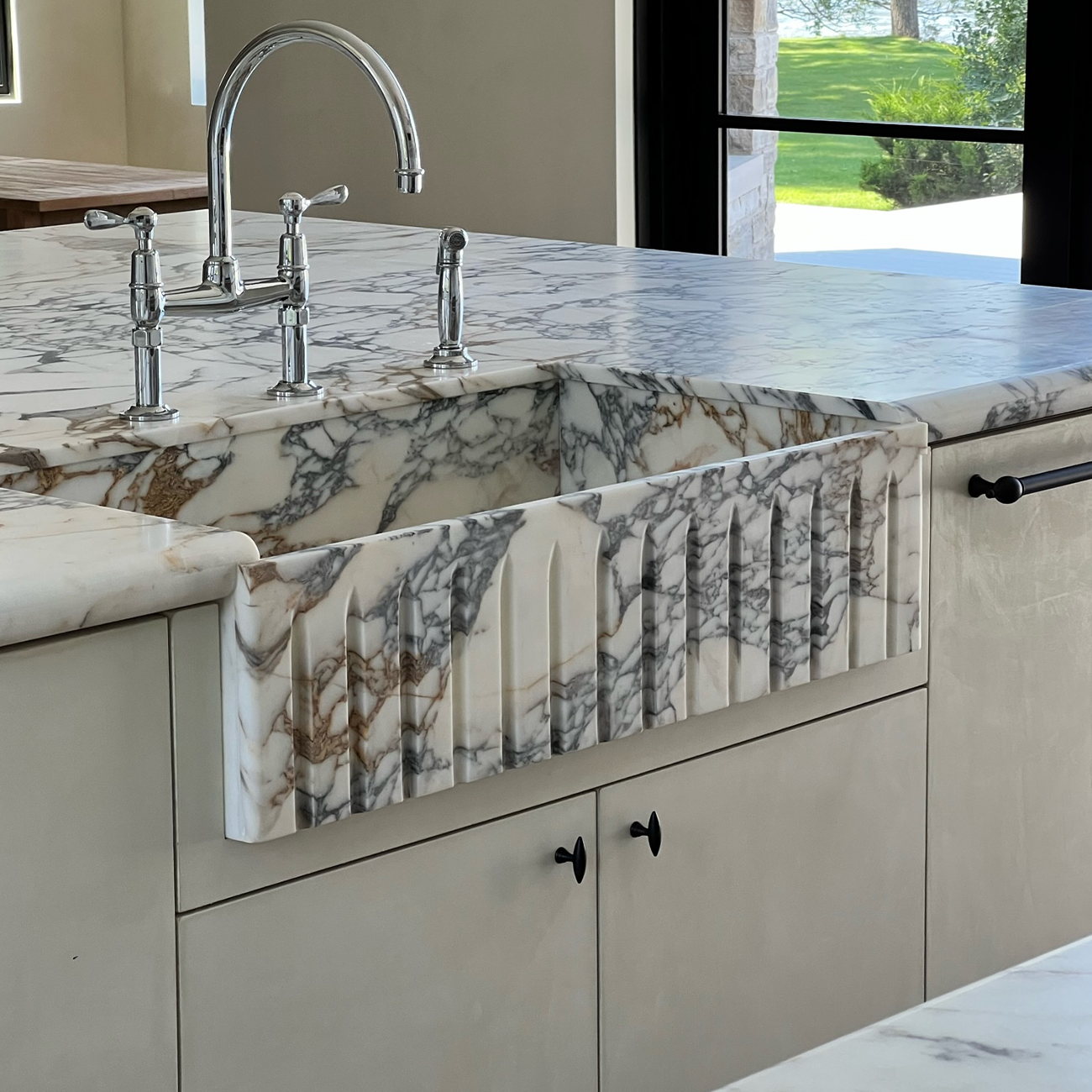 Montana Labelle Design - Wholesale Knob/Pull - Olive Knob3