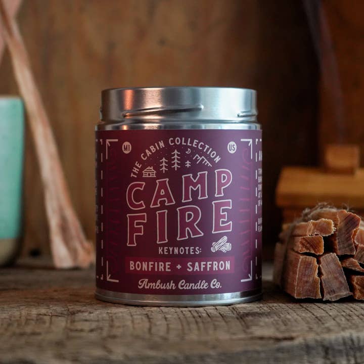 Campfire | Candela di soia Bonfire + Saffron 14oz per la vendita all'ingrosso da parte di Ambush Candle Co.