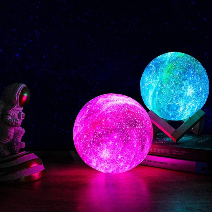 BRECK + FOX - Wholesale Accent/Desk Lamp - Galaxy Moon Lamp5