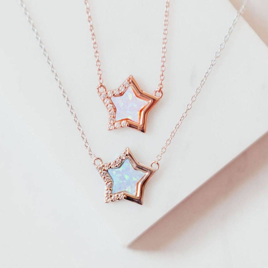 Chloe + Lois - Wholesale Pendant/Charm Necklace - Stardust Star Necklace5