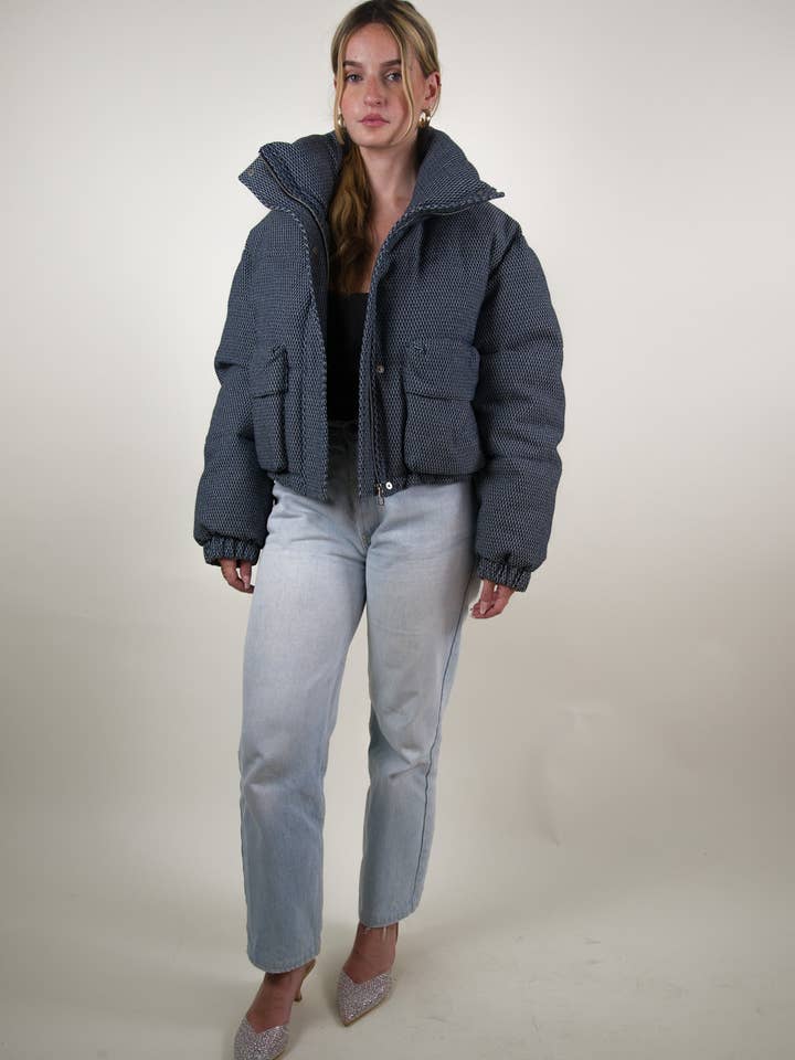 KZELL PARIS - Wholesale Puffer Jacket - Women's - PREMIUM DOWN JACKET IN BLUE FABRIC1