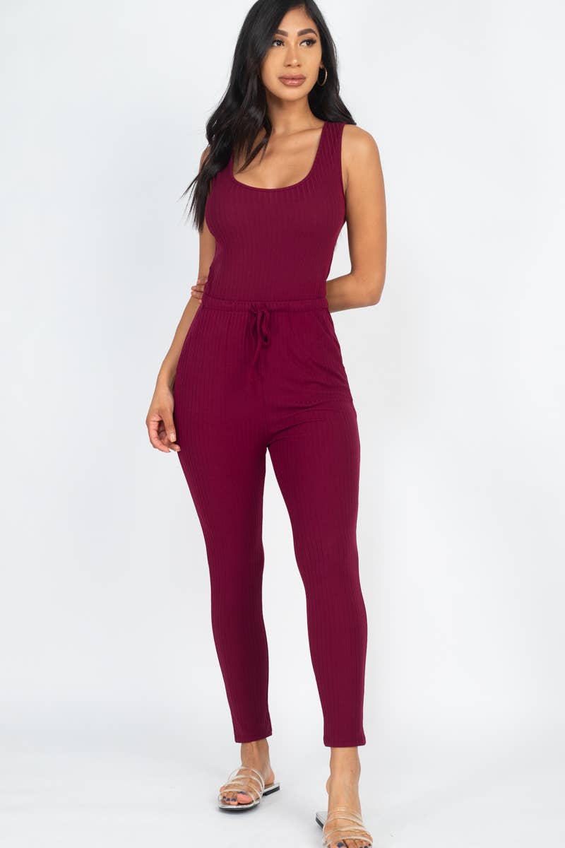 CAPELLA APPAREL - Wholesale Jumpsuit - Dames - Geribbelde mouwloze jumpsuit met trekkoord2