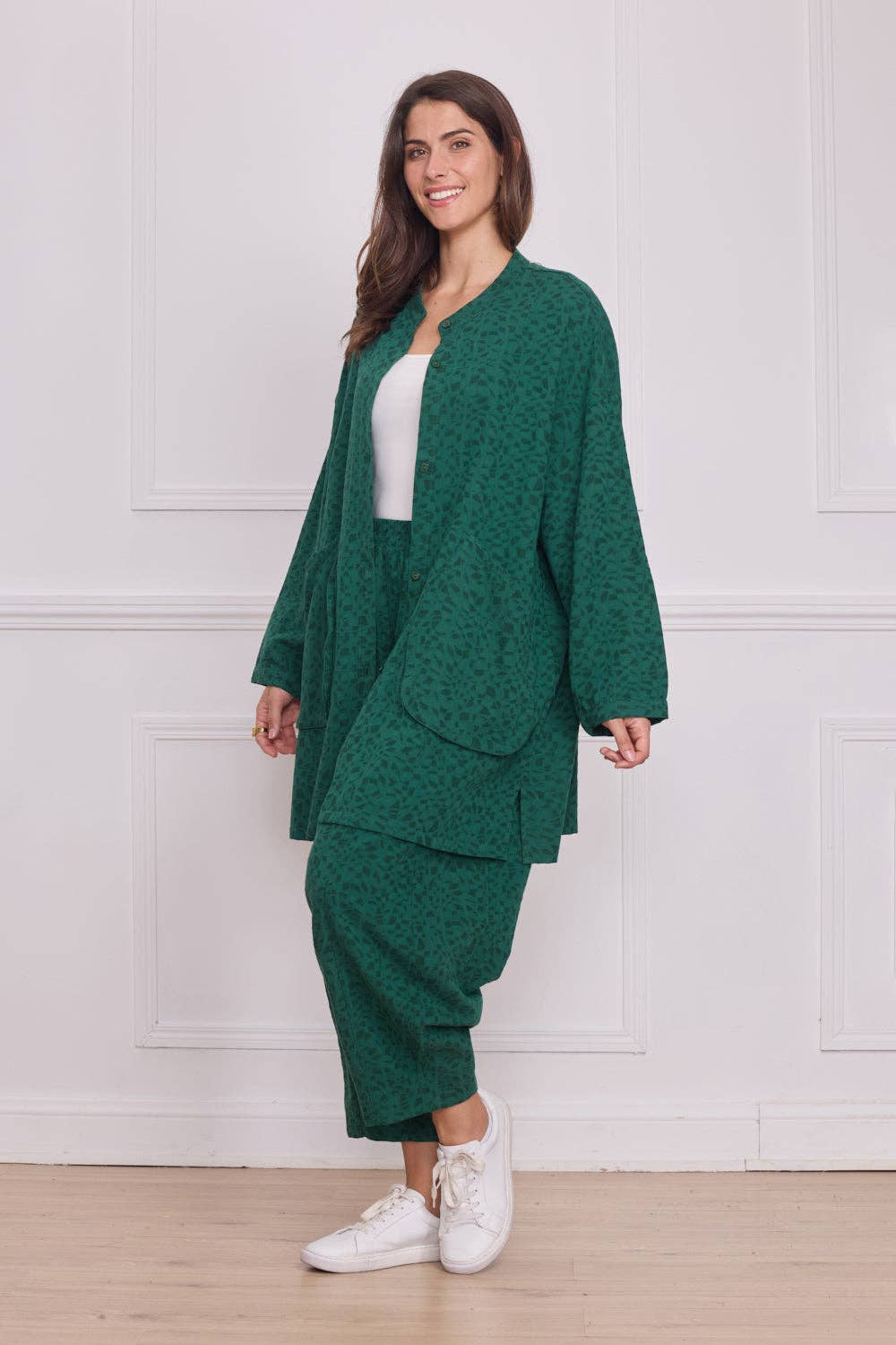 BELLA BLUE - Wholesale Button Down Shirt - Women's - A123-V132 - Chemise1