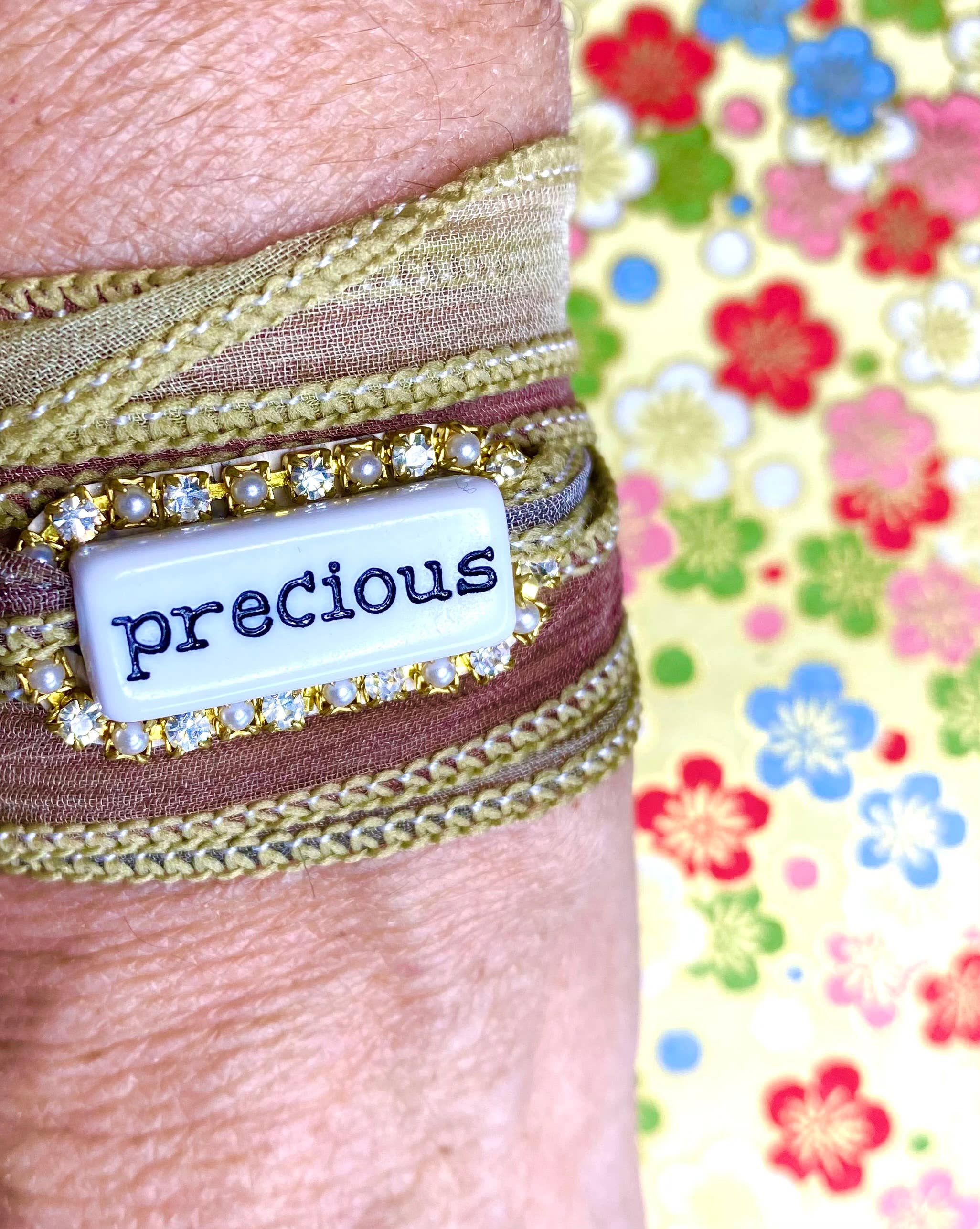 Tezeè - Wholesale Woven/Braided Bracelet - “WORDS” silk bracelet5