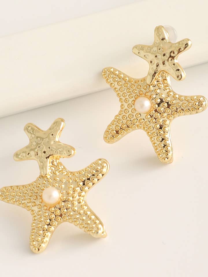 Orecchini a bottone con stella marina placcati oro per la vendita all'ingrosso da parte di BUBU BY TEKIN SHOP