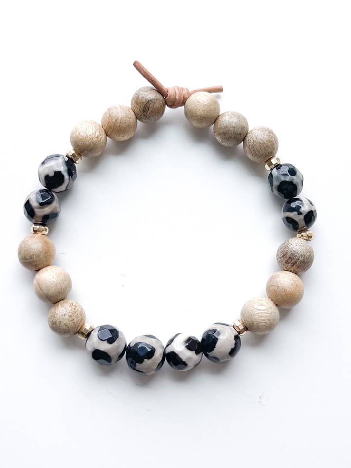 Tibetan Dzi Agate Beaded Diffuser Bracelet for wholesale by Hello Heather
