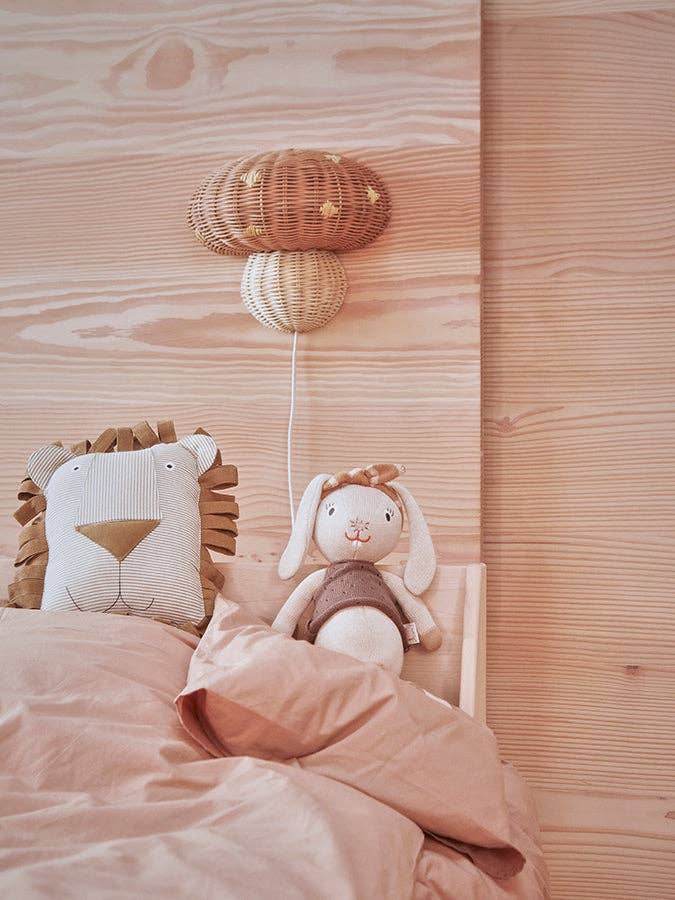 OYOY LIVING DESIGN - Wholesale Sconce - Mushroom Wall Lamp - Nature1