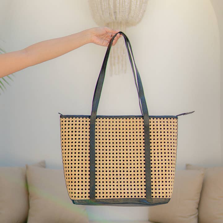 Kayu&Co. - Wholesale Tote Bag - Women's - Sol Tote Bag – Handwoven Rattan & Leather Shoulder Bag | Sunset & Luna