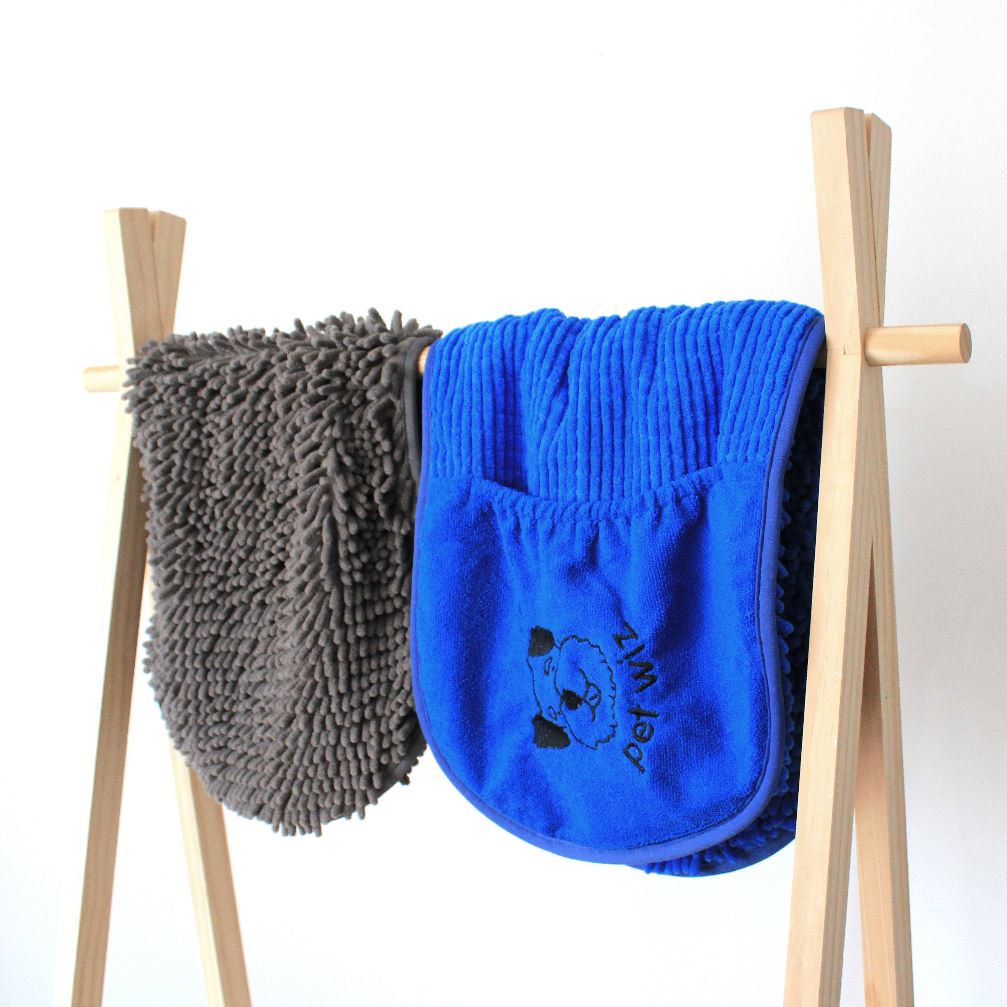 Pet Wiz - Vente Serviette – chien - Serviette pour chien en microfibre à texture chenille avec poche pour les mains7