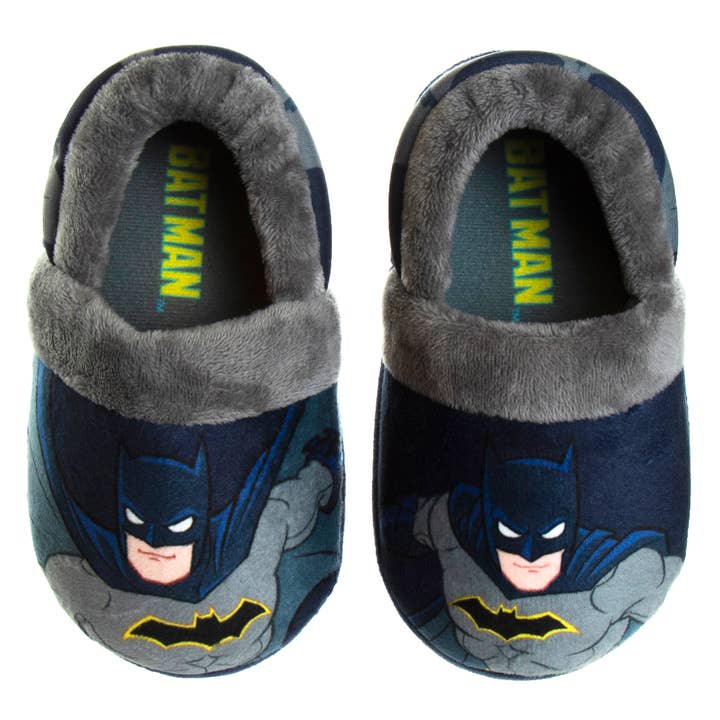 Chaussons Batman à double taille Enfant/Grand Enfant pour la vente par Josmo Shoes Inc