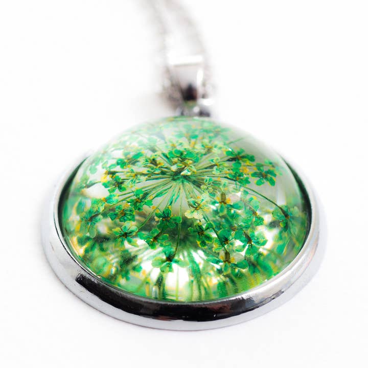 Flower Necklace Orb green for wholesale by Hanami Real Flower Jewelry