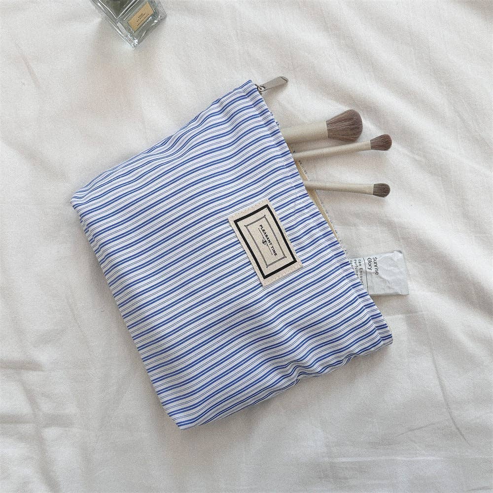 Blue Striped Color Block Portable  Make Up Bag DP25A568 for wholesale on Faire2