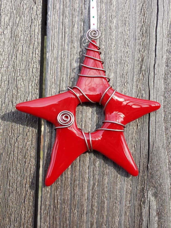 Star Ornament -Red for wholesale by Glassworks Idaho