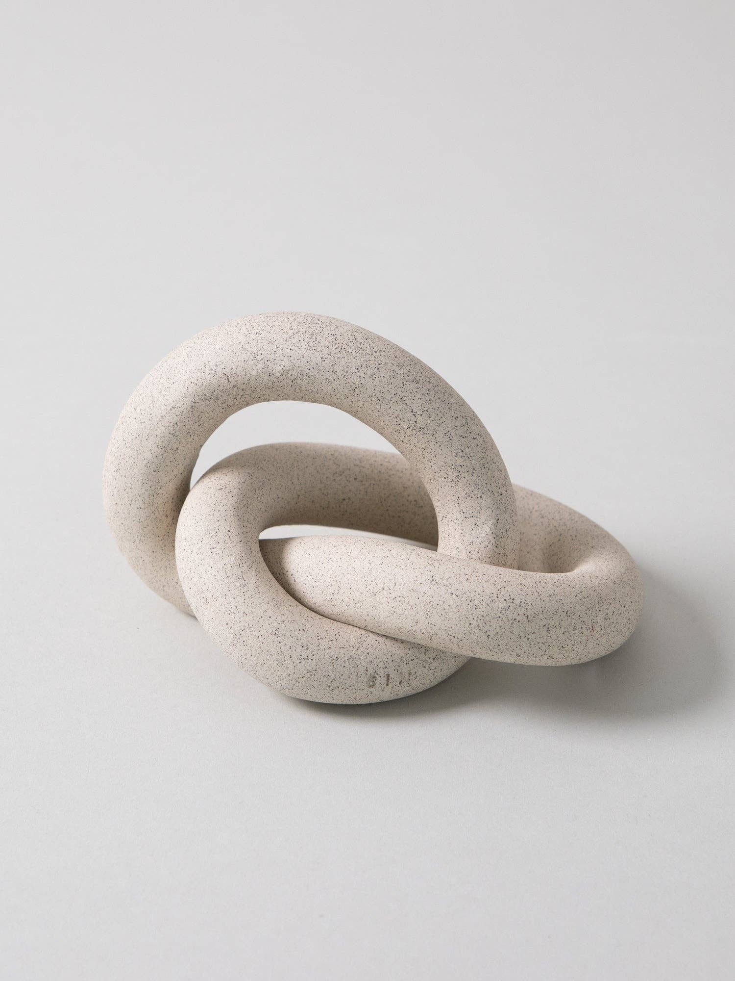 Virginia Sin - Vente Décorations de table - Infinity Knot, sable1