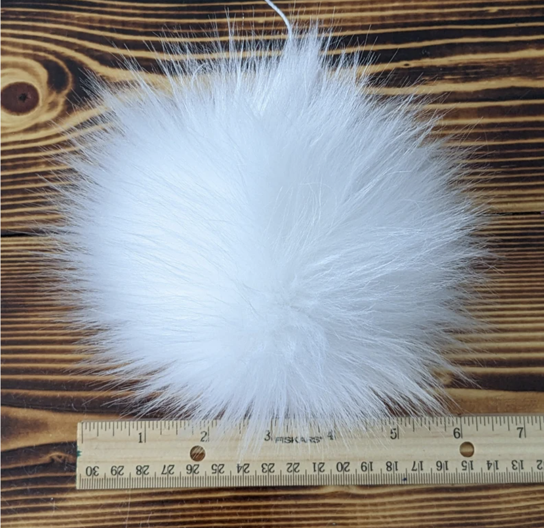 CountryStixCo - Vendita all'ingrosso Pompon - Pompon rimovibile in pelliccia sintetica da 17,8 cm, bianco puro1