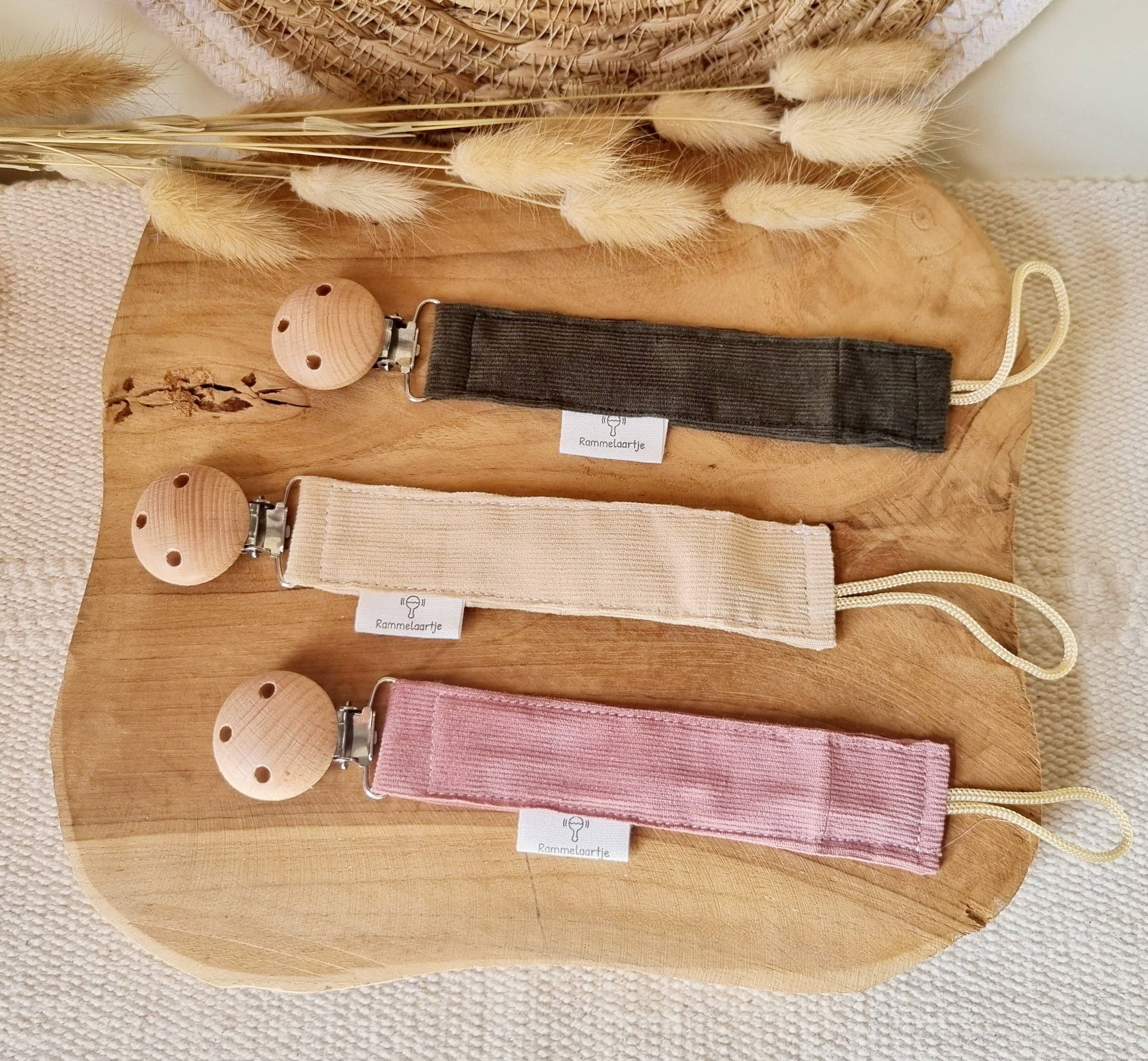 Rammelaartje - Wholesale Pacifier Clip - Baby - Basic corduroy pacifier clip - Beige3