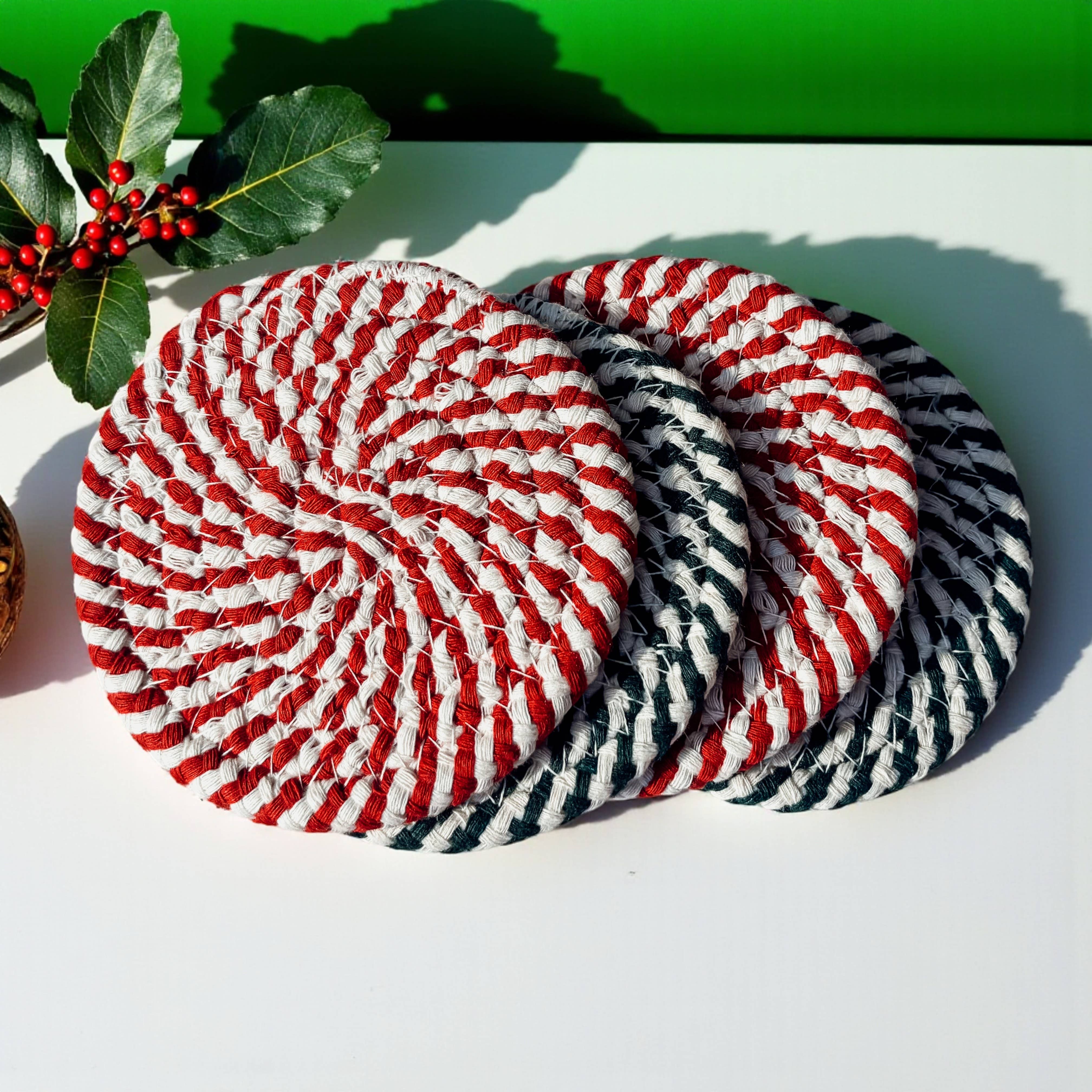 Gia Roma - Wholesale Coasters - Christmas Coasters, Red Candy Cane Braided Cotton Fabric Set4
