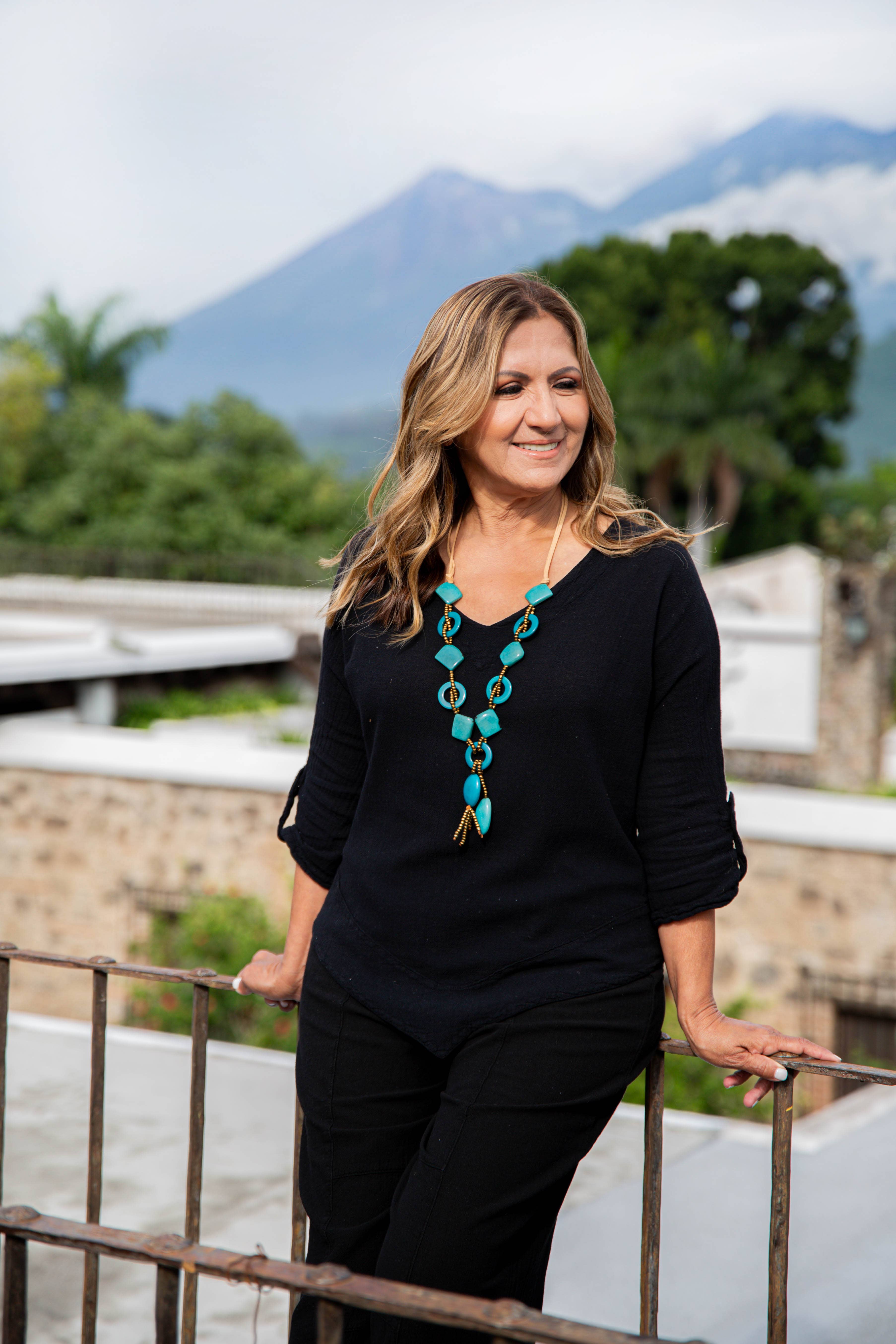 Organic Tagua Jewelry - Vente Colliers plastrons - Collier Noah4