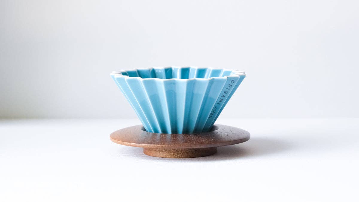 Slow Pour Supply - Wholesale Pour Over & Dripper - ORIGAMI Dripper - Small for 1-2 Cups Brew16