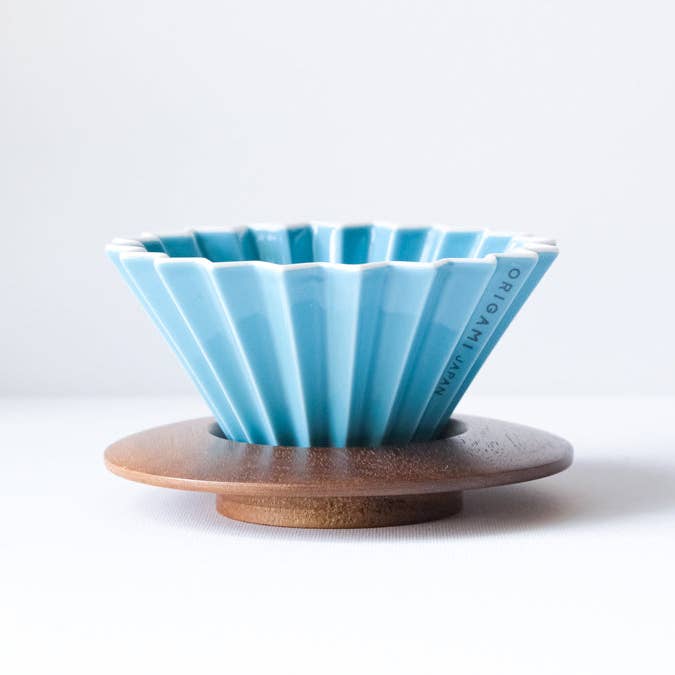 Slow Pour Supply - Wholesale Pour Over & Dripper - ORIGAMI Dripper - Small for 1-2 Cups Brew16
