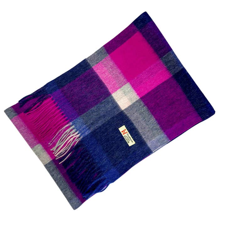 Strathurie Lambswool Ladies Gents Plaid Tartan Check Scarf for wholesale by Strathurie