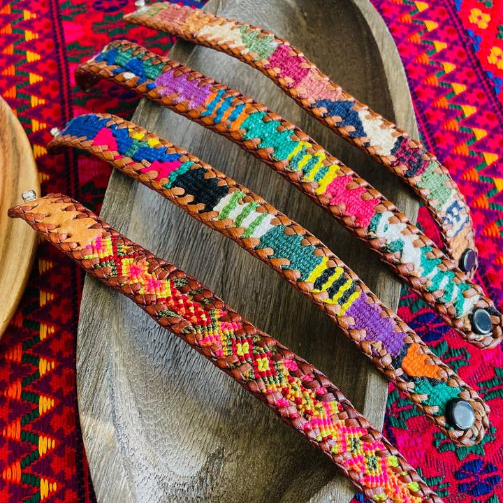 GUATEARTISAN - Vente Bracelet tissé/tressé - Bracelets Huipil en cuir guatémaltèque8