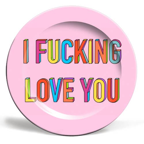 Keramiktallerkener 'I Fucking Love You' håndtrykte i tre størrelser for engroshandel hos ART WOW