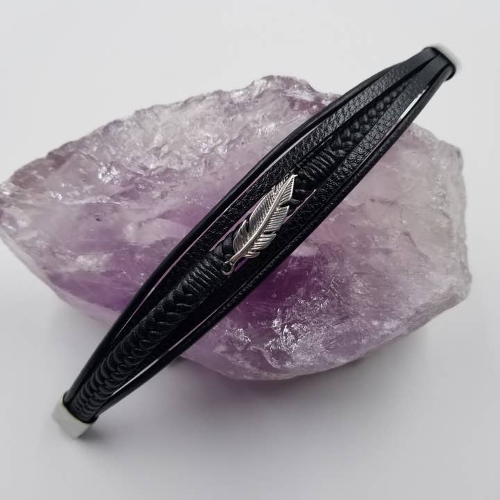 magnolia jewelry - Wholesale Bangle Bracelet - Feather Leather With Magnetic Snap Bracelet1