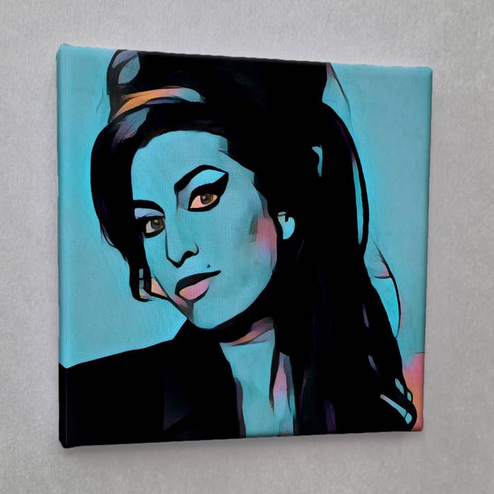 Impression sur toile #01170 Amy Street Art pour la vente par Eicie
