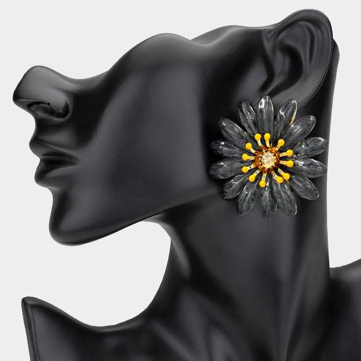 Sensibling Corp. - Wholesale Stud/Post Earrings - Bold Flower Statement Stud Earrings
8