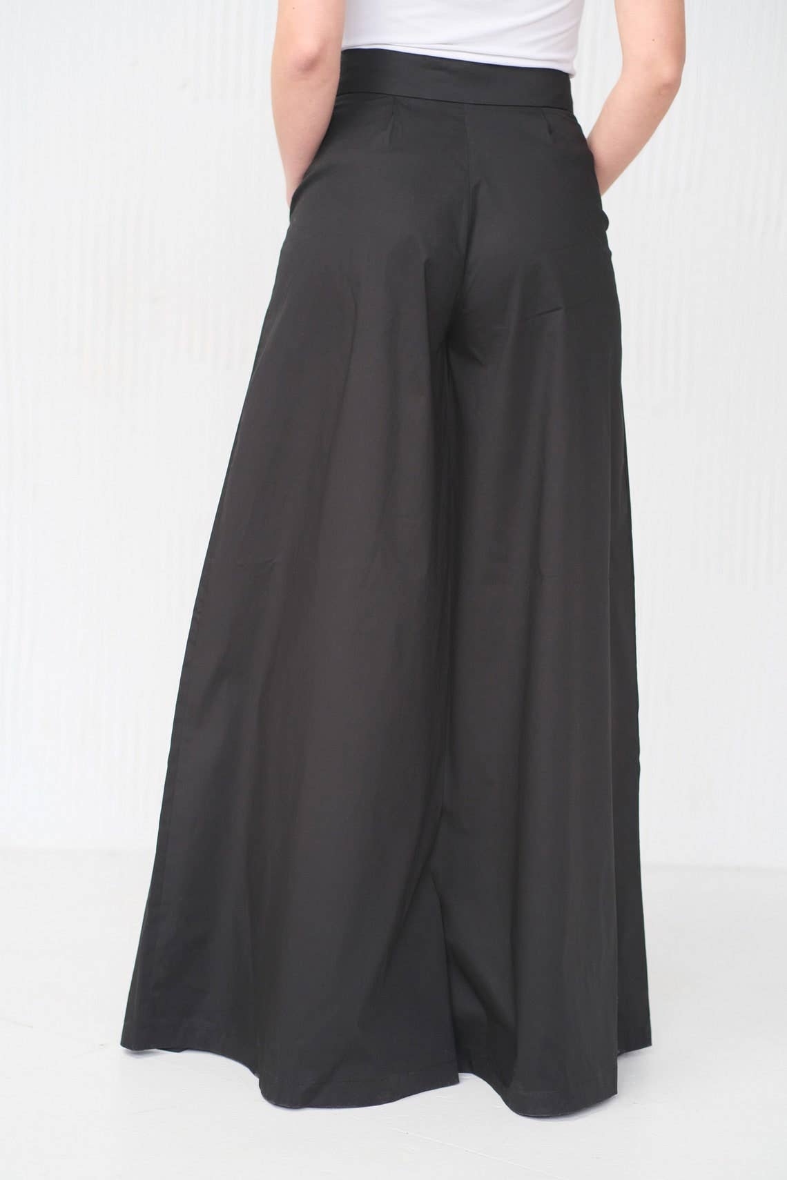 MERCES – wholesale Byxor - Dam – Svart Kjol Byxor Dam2