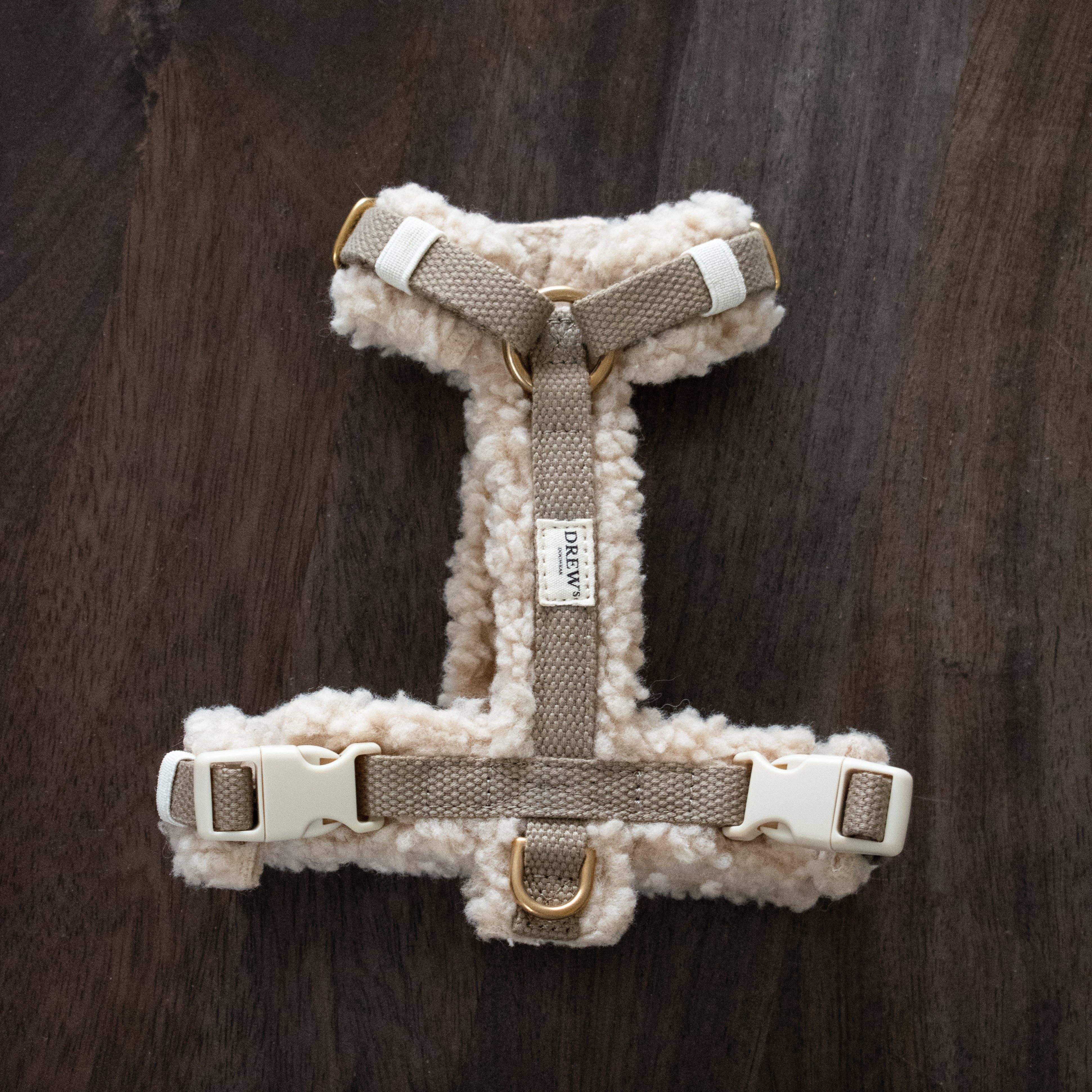 Teddy Beige - Dog harness for wholesale on Faire4