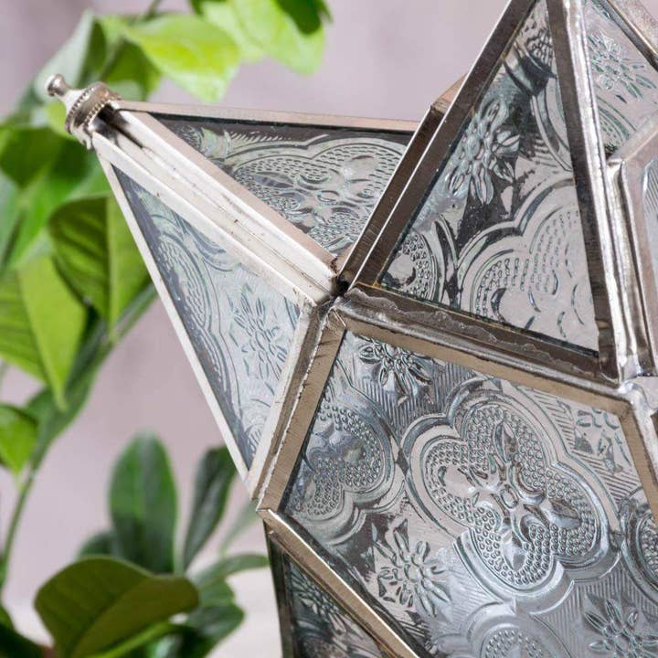 Mytri Designs – wholesale Accent/desk lamp – Glass Star Hanging Lantern