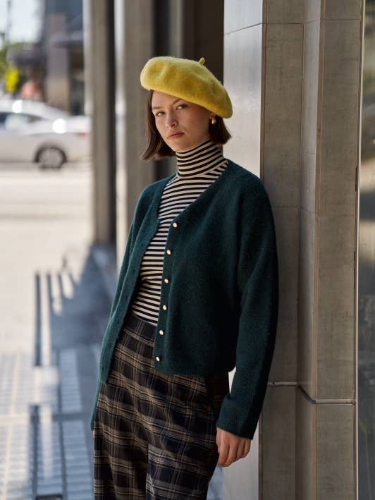 CARDIGAN PIPER A TINTA UNITA per la vendita all'ingrosso da parte di JADE BY JANE