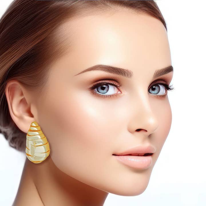 14K Gold Spiral Stud Earrings for wholesale on Faire