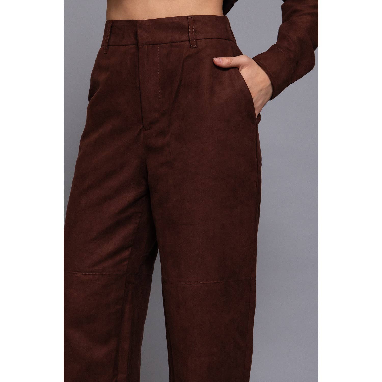 HiteJeans - Vente Pantalon – femme - PANTALON TISSÉ À JAMBES DROITES EN FAUX DAIM14