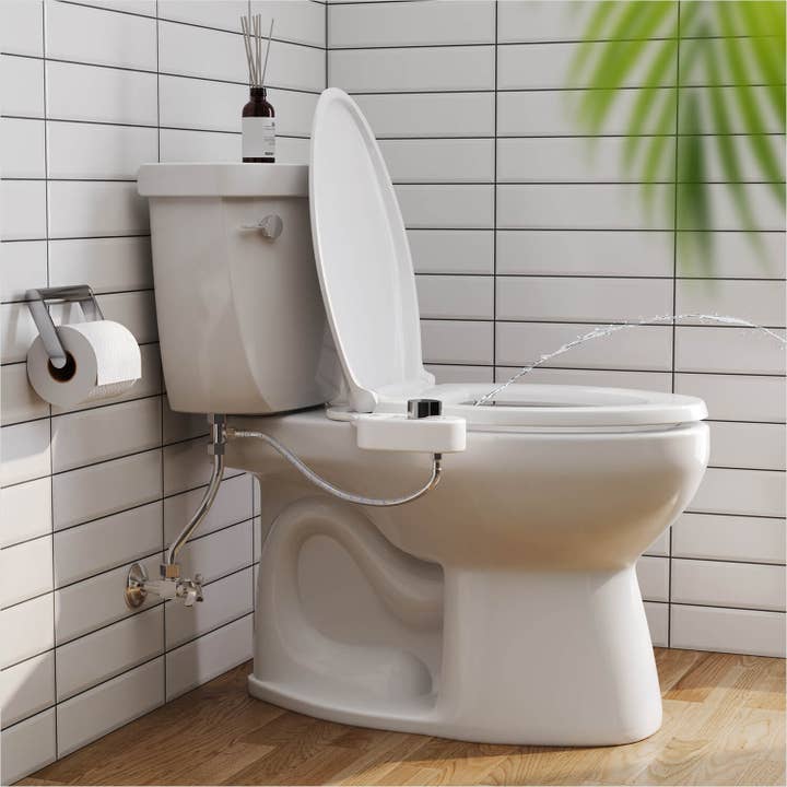 Squatty Potty – wholesale Bathroom accessory set – Squatty Potty Refresh-It Dual-Stream Bathroom Bidet