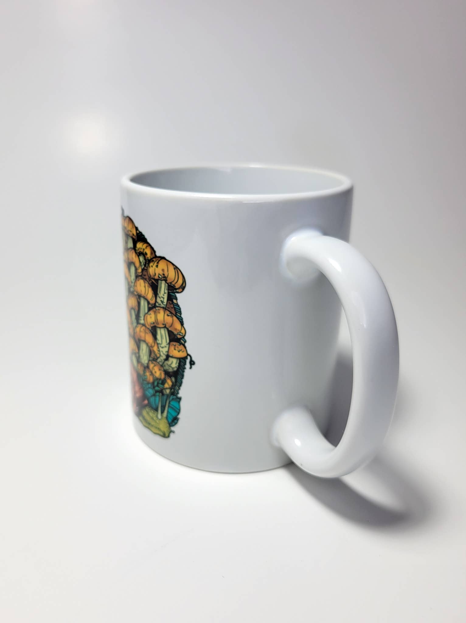 Mushroom Marauder – wholesale Coffee mug – Land Snail and Chestnut Mushrooms Mug | 11oz/15oz4