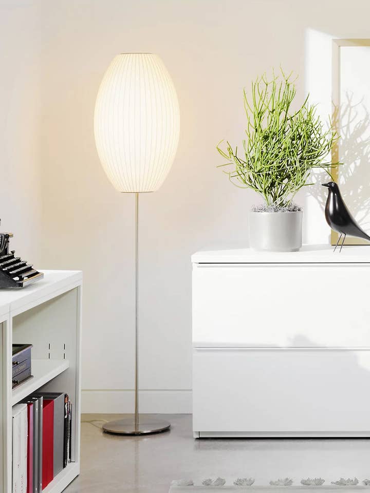 Lampe de sol ellipse blanche Mimosa Soft Touch 30 cm pour la vente par HEKA LIGHTING & TRADING LTD