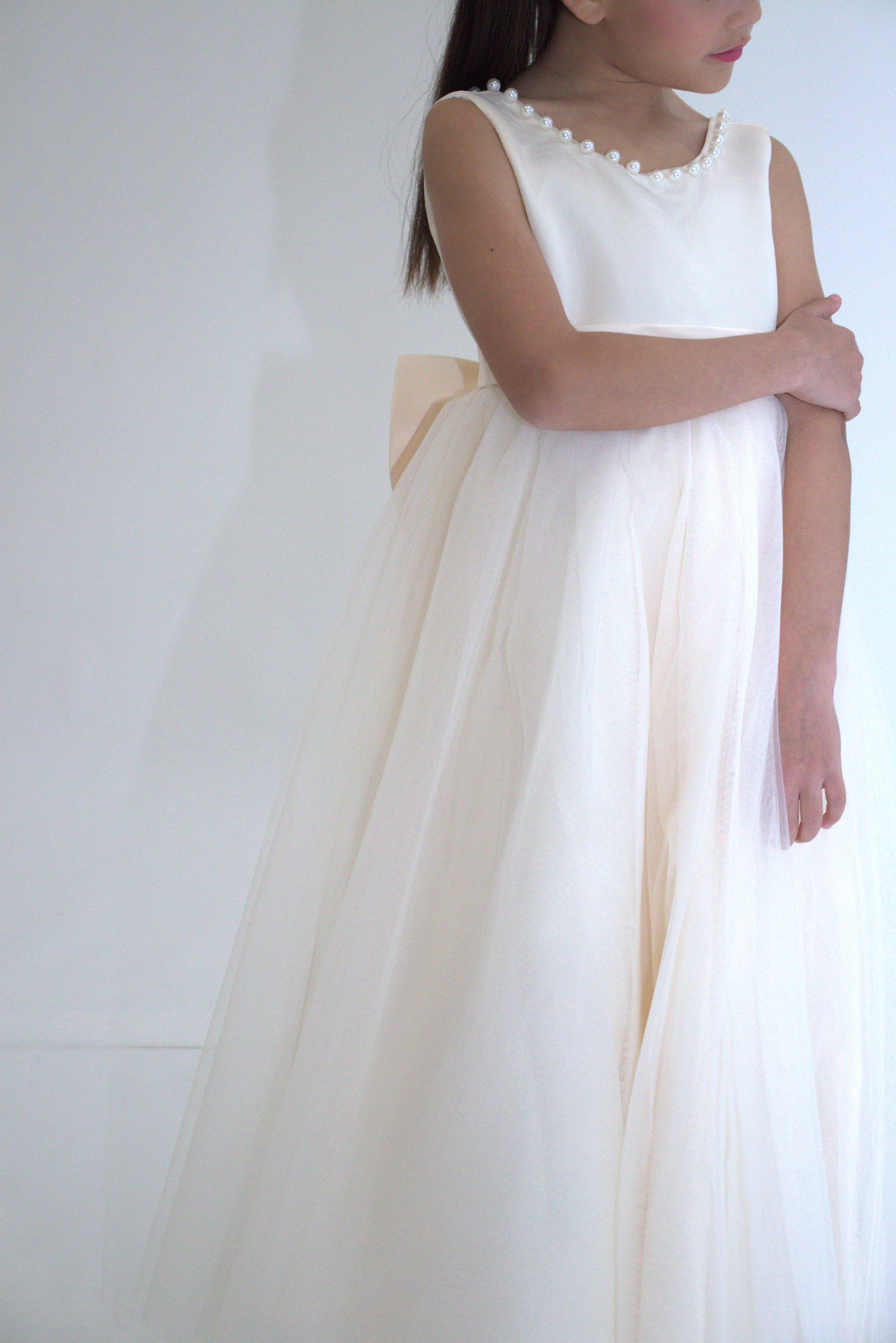 Yuko B - Wholesale Dress - Kids - CARMELINE girl's dress - Beige7