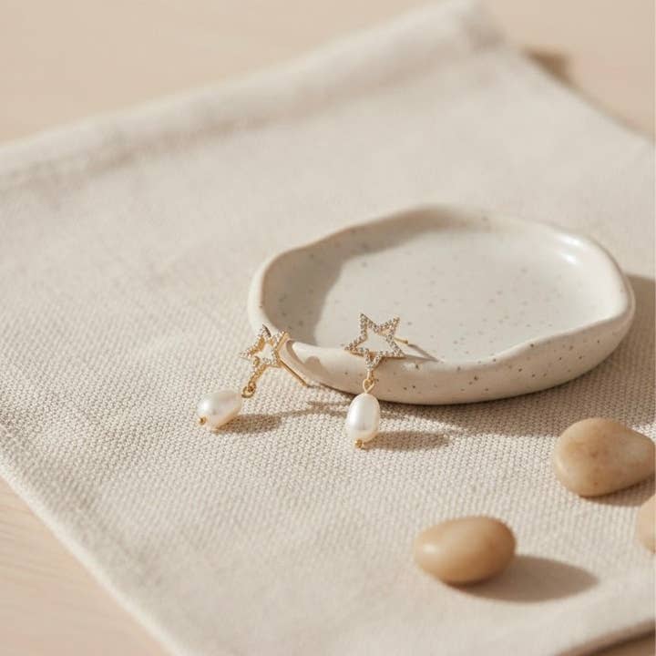 Solyne — Star earrings with natural river pearl for wholesale by Duestelle Italia