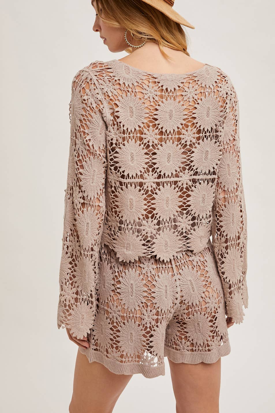 Bluivy - Vendita all'ingrosso Pantaloncini - Donna - Shorts all’uncinetto con coulisse8