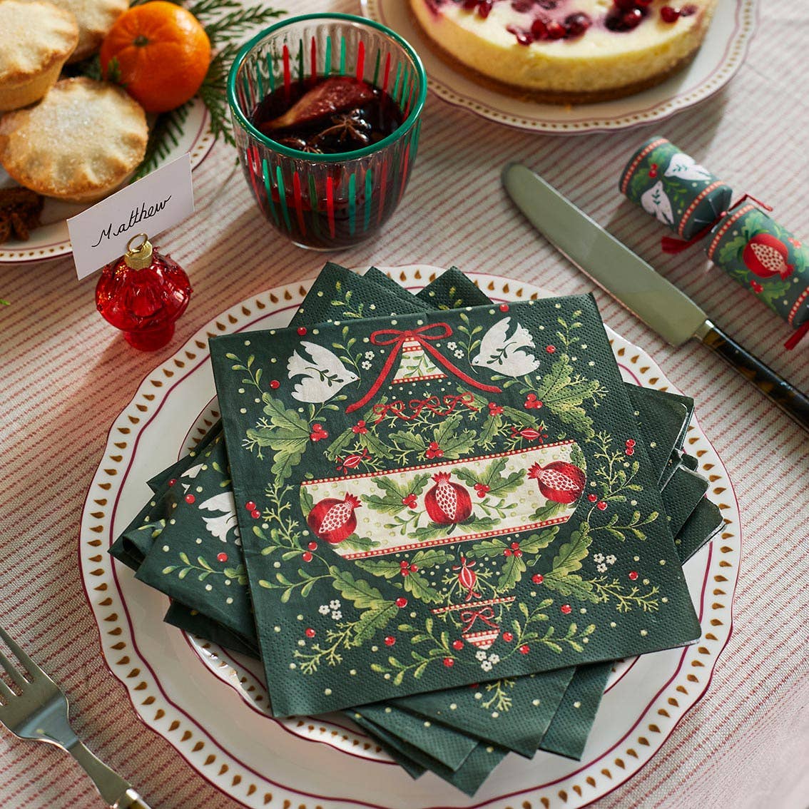 Talking Tables UK – wholesale Disposable napkin – Folklore Green Christmas Paper Napkins | 20 Pack |2