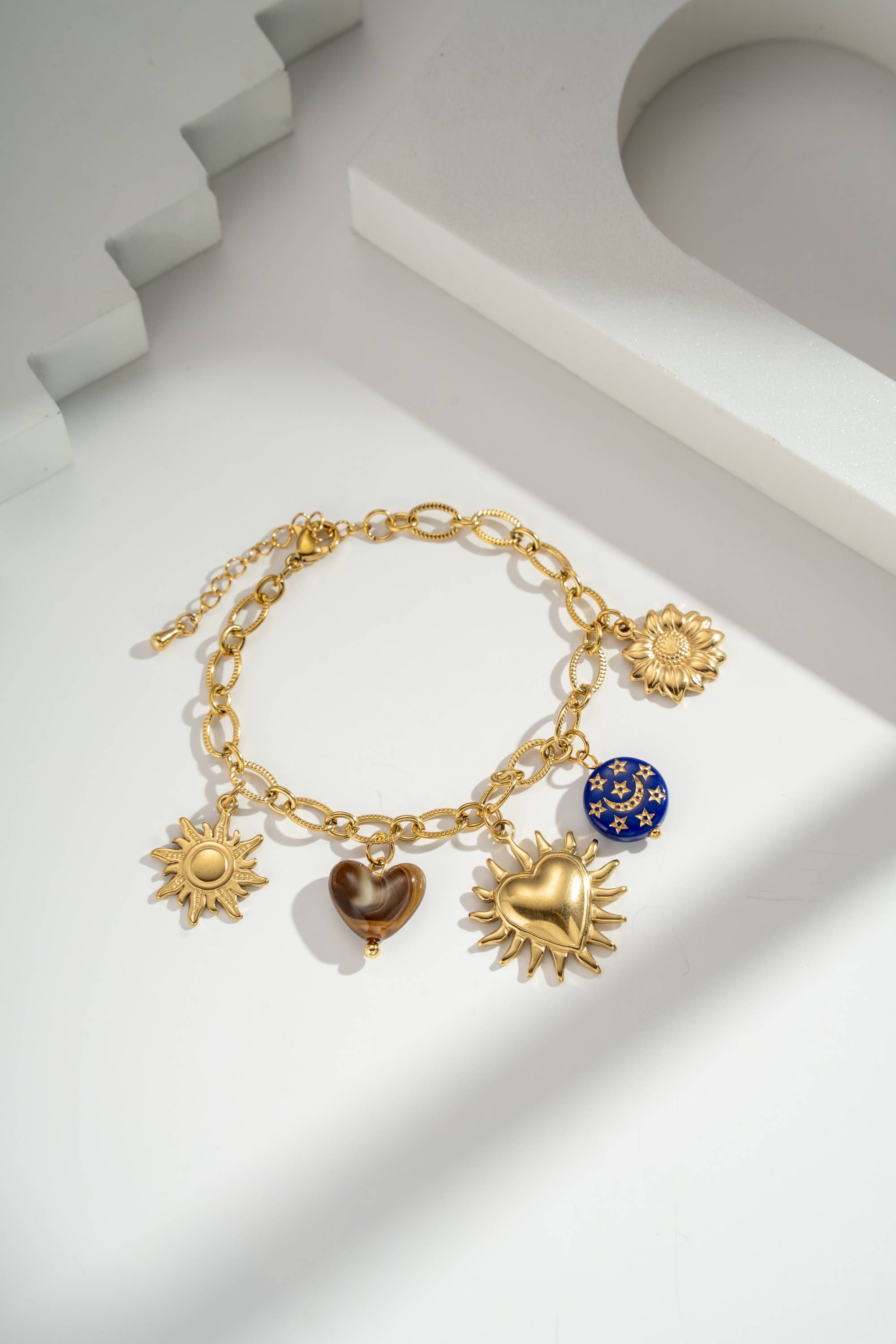 COSMOS - Venta al por mayor Juegos de joyas - Conjunto Dorado Mujer Sol Corazón Azul Charms Acero Inoxidable1