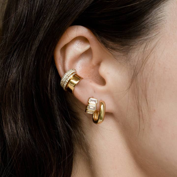 Jūratė Los Angeles - Wholesale Huggie Earrings - Sunset Multi CZ Huggie Earring in 14k Gold1