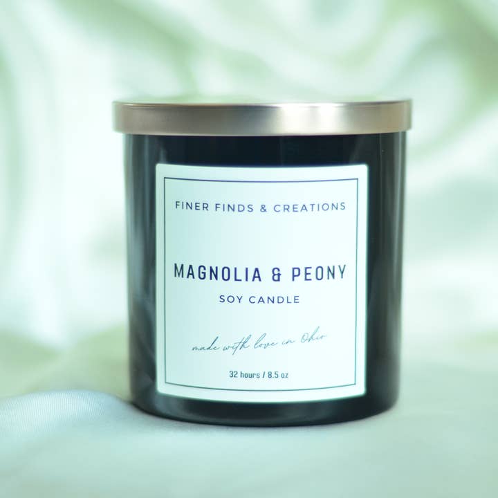 Magnolia & Peonia per la vendita all'ingrosso da parte di Finer Finds & Creations