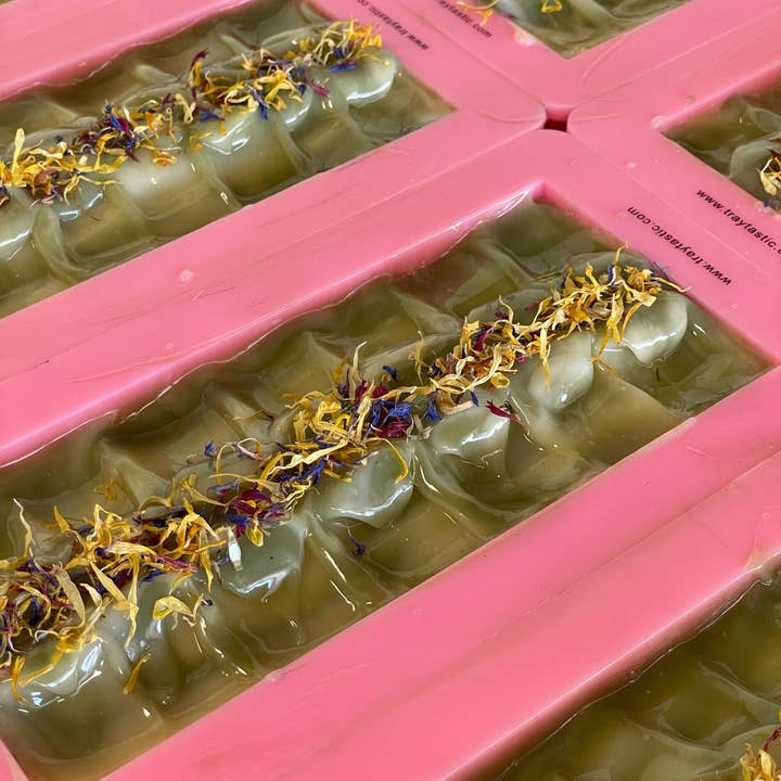 Kula Essentials - Wholesale Bar Soap - Maui Goat Milk Macadamia Soap - Hana Hou3