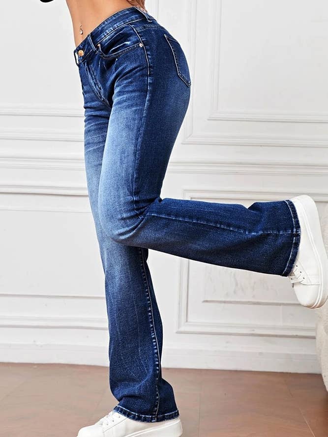 UNISHE - Wholesale Jeans - Women's - High Waist Distressed Flare Jeans ZK9923