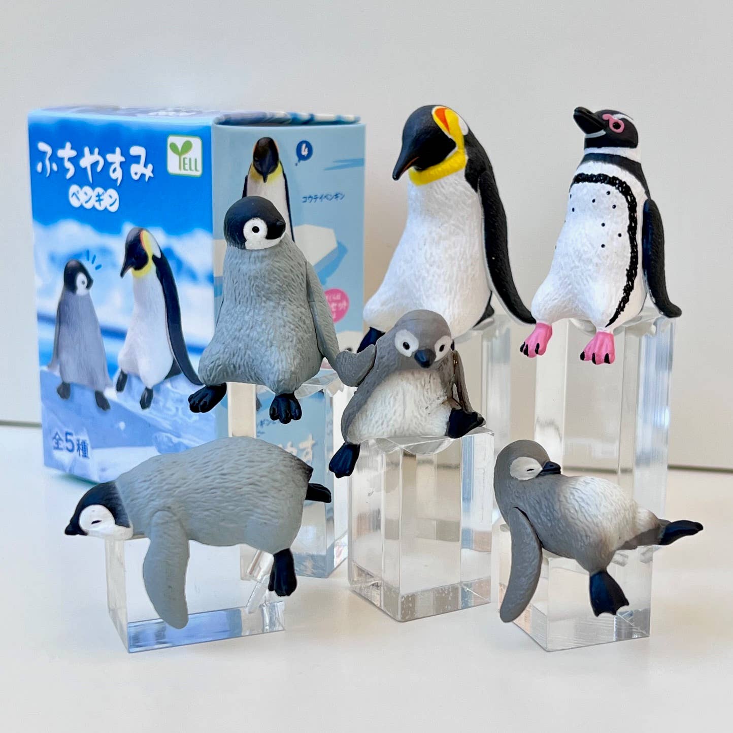 BCmini - Wholesale Decorative Figurine - 73098 Playful Hanging Penguin Blind Box-108